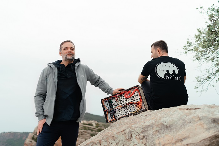 Deeplomat & Dublatov presentan Ambidextros en la entrevista chamberga